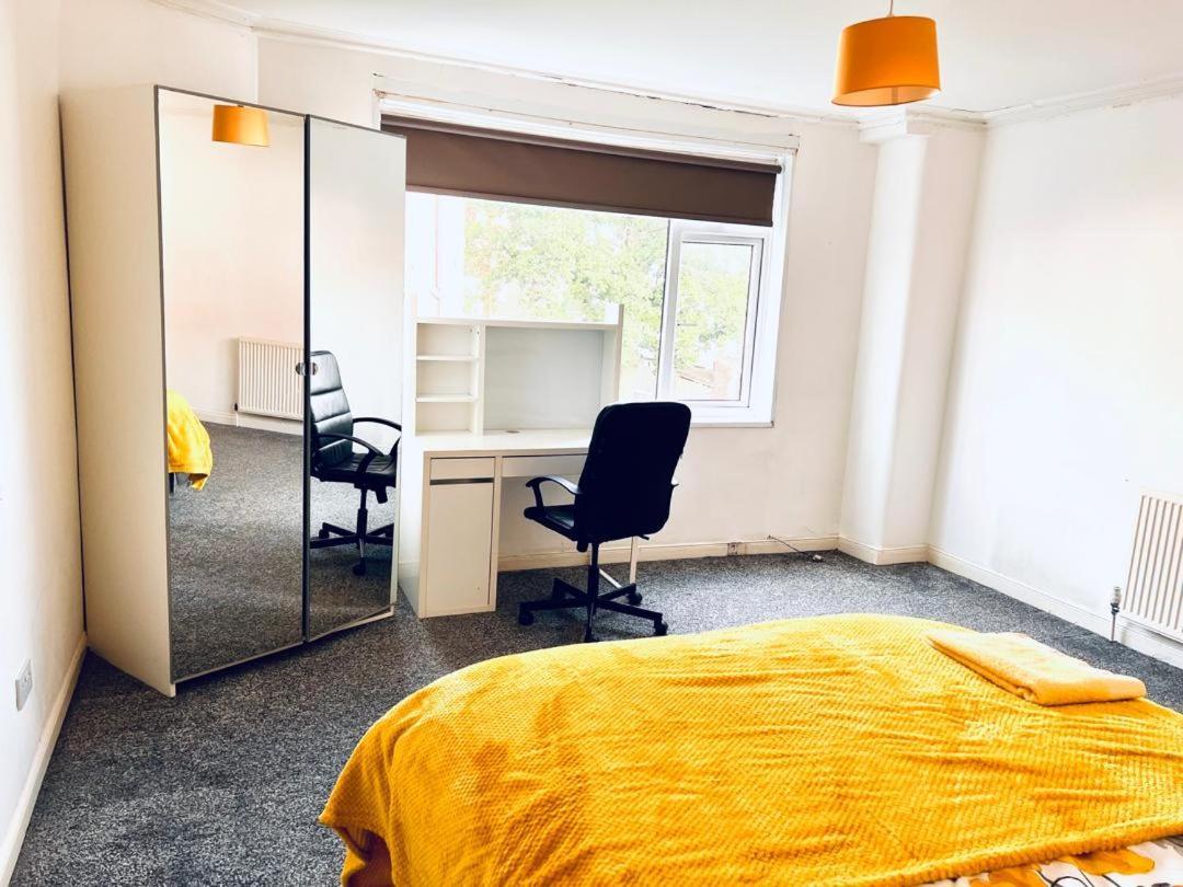 Private Room Close To Leeds University And City Centre Zewnętrze zdjęcie