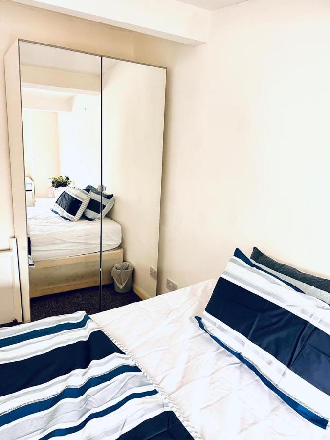 Private Room Close To Leeds University And City Centre Zewnętrze zdjęcie